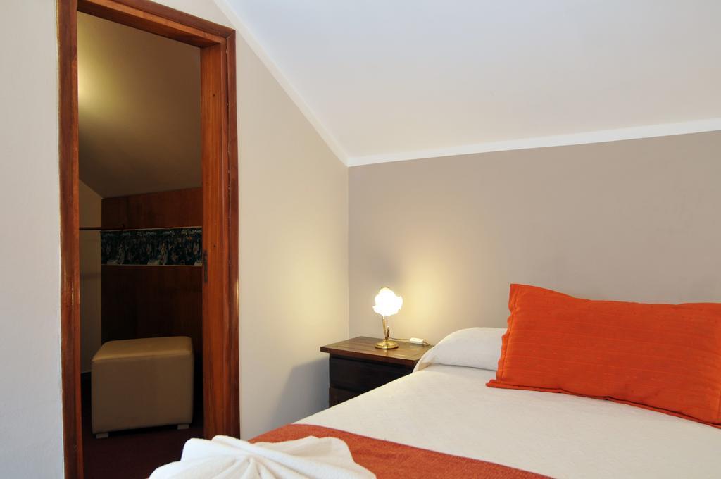 Madeo Hotel & Spa Villa Carlos Paz Exterior photo