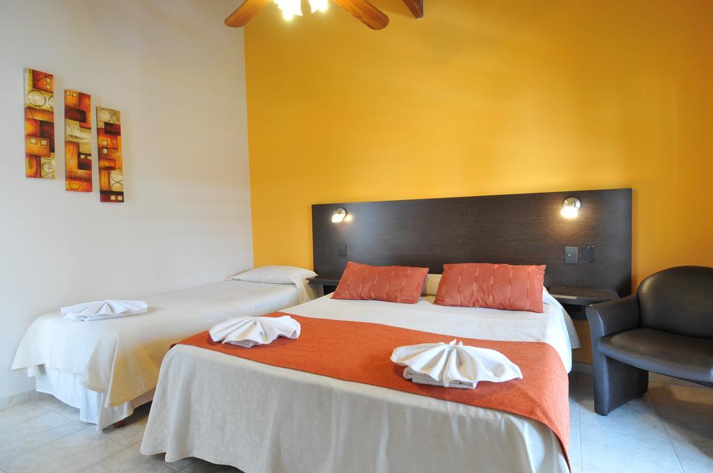 Madeo Hotel & Spa Villa Carlos Paz Exterior photo