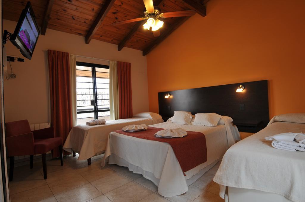 Madeo Hotel & Spa Villa Carlos Paz Exterior photo