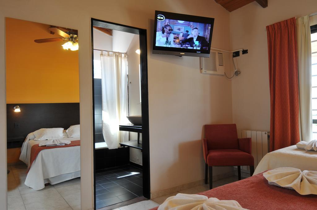 Madeo Hotel & Spa Villa Carlos Paz Exterior photo