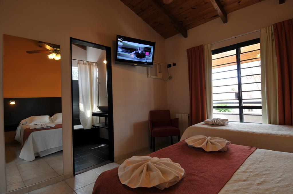 Madeo Hotel & Spa Villa Carlos Paz Exterior photo