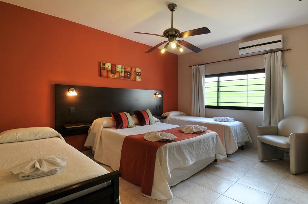 Madeo Hotel & Spa Villa Carlos Paz Exterior photo